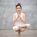 Los beneficios del Yoga y sus posturas populares para una vida saludable