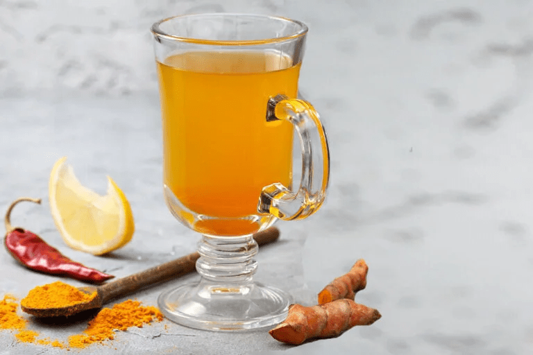 El Shot de Cayena y Jengibre que Revolucionará tu Energía y Salud