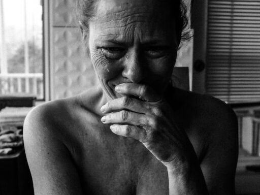 Las 5 heridas emocionales que las constelaciones familiares pueden sanar