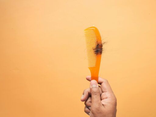 Remedio Natural para la Caída del Cabello con Jengibre y Aceite de Oliva